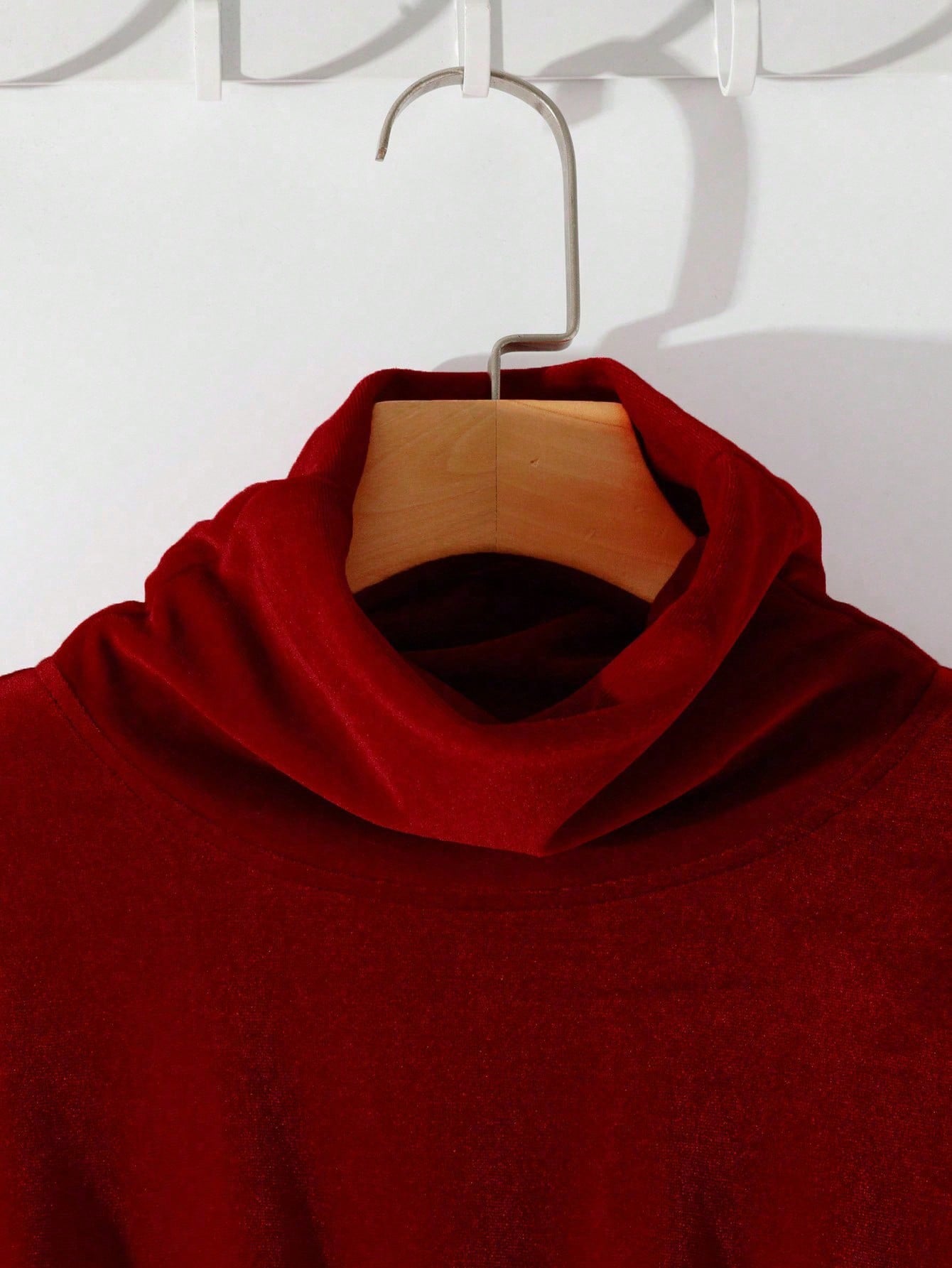 Women's Velvet High Neck Peplu – Wine & Beer Guayaquil recenzja i cena